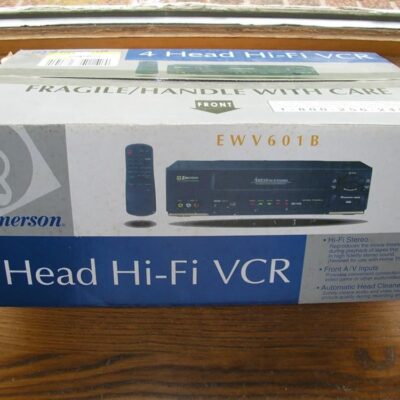 Emerson VHS Recorder Ewv601