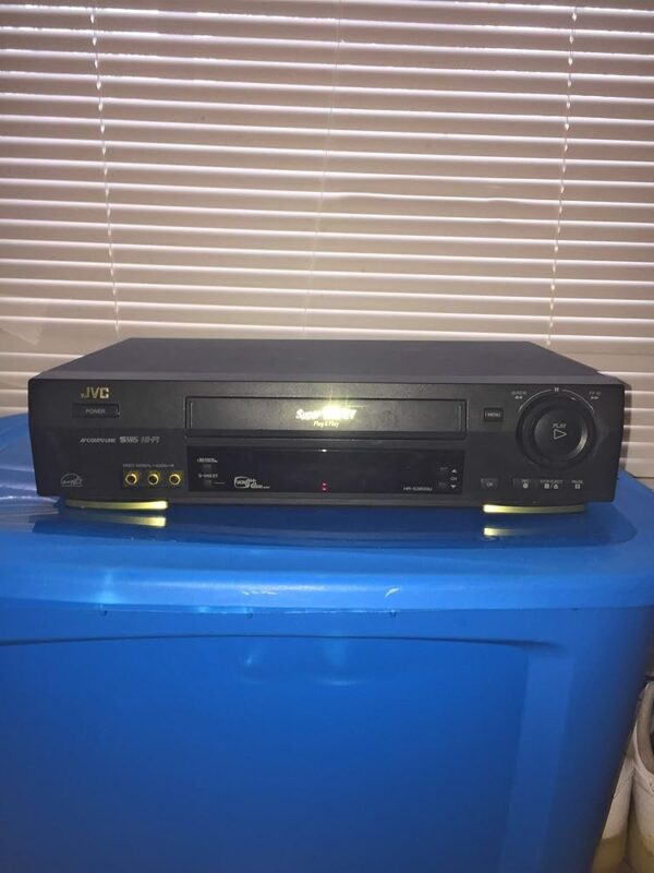 JVC HRS3800U 4-Head S-VHS VCR