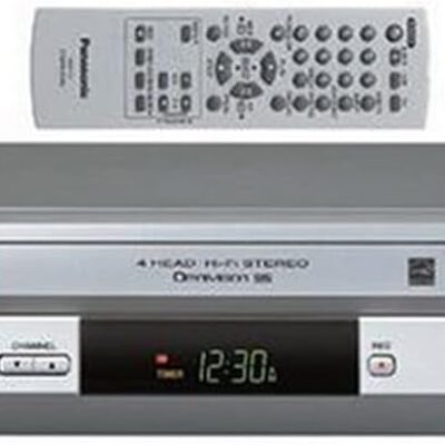 Panasonic PV-V4525S 4-Head VCR, Silver