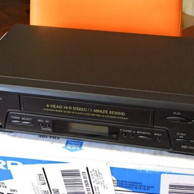 Sharp VC-H965U 4-Head Hi-Fi VCR