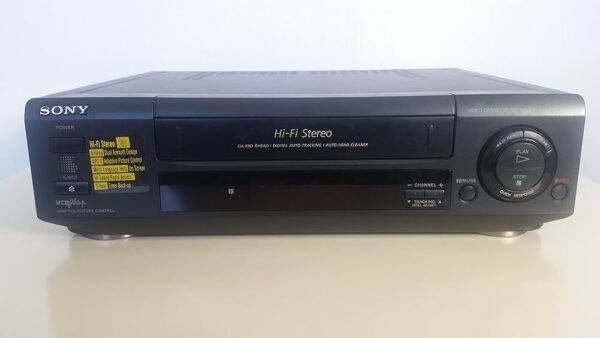 Sony SLV-690HF VCR Hi-Fi Stereo Video Cassette Recorder