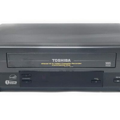 Toshiba W-528 4-Head Hi-Fi Video Cassette Recorder