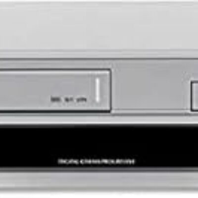 VHS RECORDER AND DVD PLAYER (Renewed)